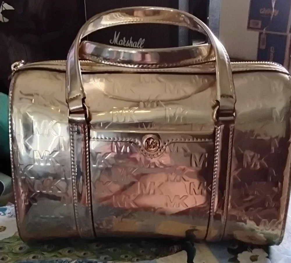 NWOT~MICHAEL KORS Jet Set Medium Metallic Logo Debossed Satchel in Pale Gold